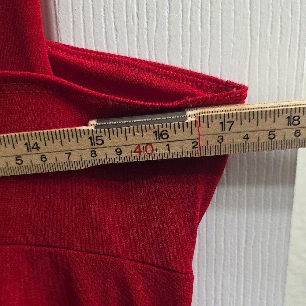 Simply Irresistible Red Tiered Camisole with Square Metallic Accent Size M - Picture 5 of 7